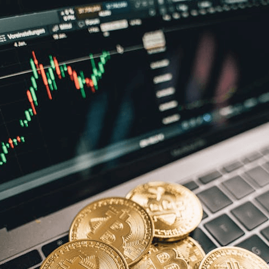 Instant +920 Neravo team di esperti di investimenti in criptovalute